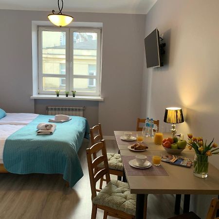 Jasna Hotelik Self Check-In Varşova Dış mekan fotoğraf