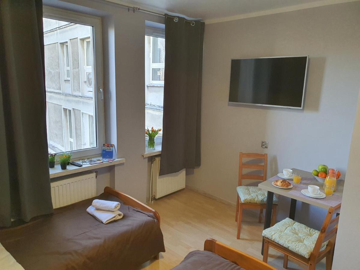 Jasna Hotelik Self Check-In Varşova Dış mekan fotoğraf